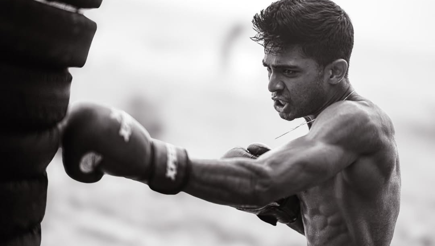 नासलेन ने महज 25 साल की उम्र में ही मलयालम सिनेमा में अपनी धाक जमा दी है और दो बार ₹100 करोड़ क्लब में प्रवेश करके अपनी अभिनय प्रतिभा साबित कर दी है । "Image Courtesy:Instagram/@naslenofficial