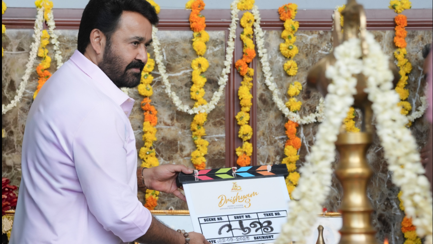 केरल में पूजा के साथ शुरू हुई दृश्यम 3 की शूटिंग, मोहनलाल ने शेयर की नई तस्वीरें: "Image Courtesy:X/@Mohanlal